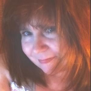 Meet your Posher, Mona a.